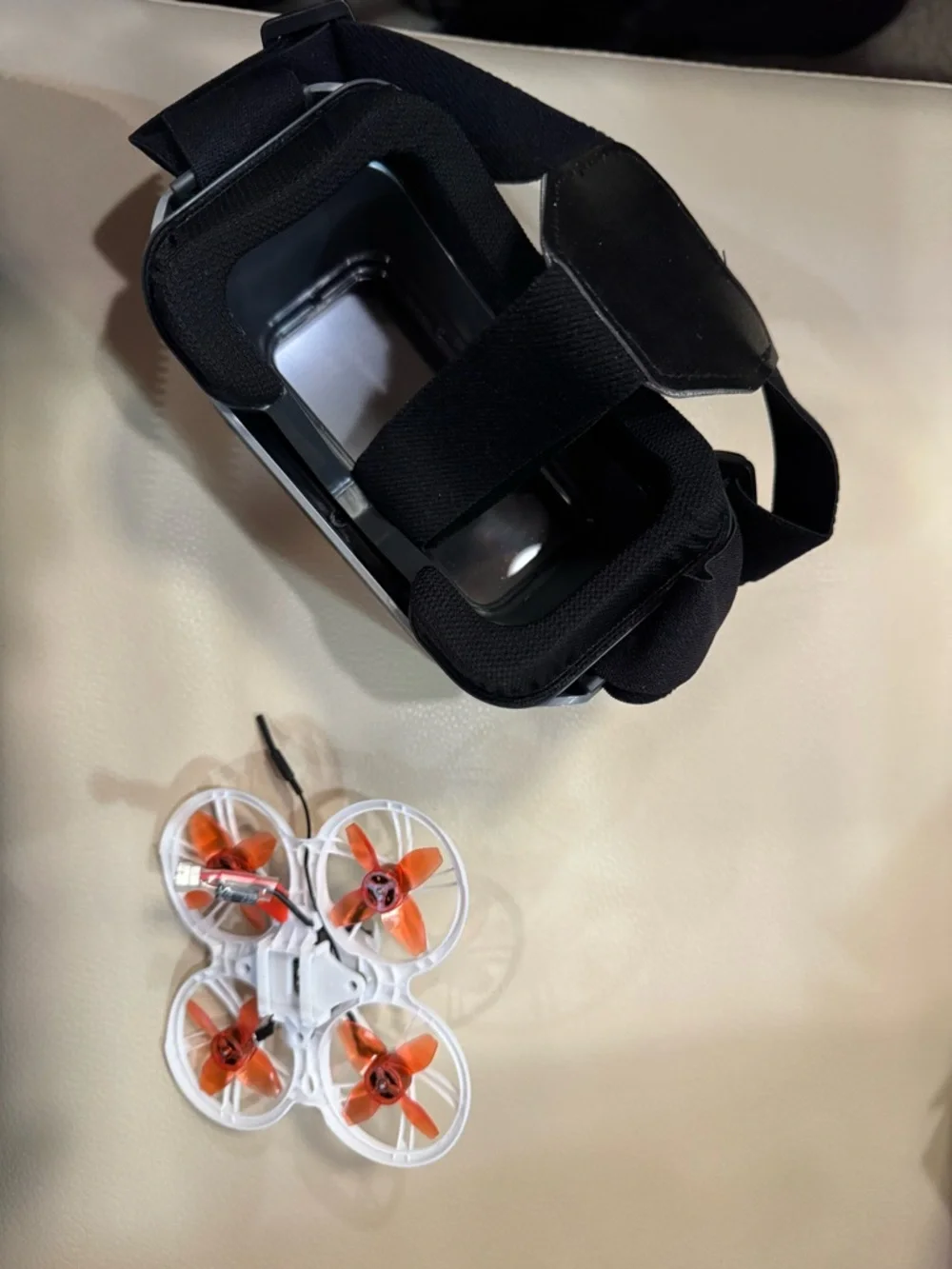 Micro drone EMAX Tinyhawk lll Plus analog RTF - Picture 6 of 9